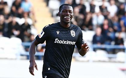 Ποντάρει πολλά σε Καμαρά για Γιουνάιτεντ ο Λουτσέσκου