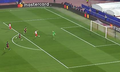 Το ακυρωθέν γκολ του Ερυθρού στο ξεκίνημα του ματς με την Μπαρτσελόνα