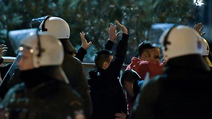 O Λυγγερίδης, ο κ. Κώστας και οι προνομιούχοι