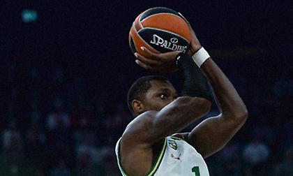 Μπάγερν Μονάχου-Ζαλγκίρις Κάουνας