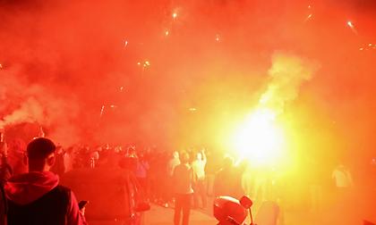 Ετοιμάζουν υποδοχή στο ΣΕΦ οι οπαδοί του Ολυμπιακού!