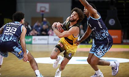 ΑΕΚ Betsson-Κολοσσός (4η περίοδος)