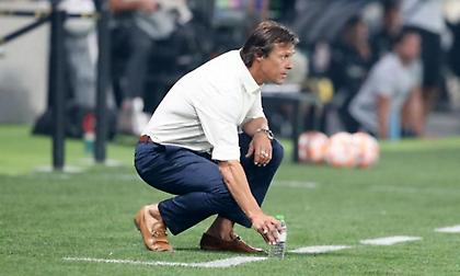 Η ενδεκάδα της ΑΕΚ: Βασικοί Ρότα, Γιόνσον και Φερνάντες