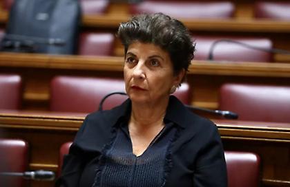 Ανεξαρτητοποιείται και η βουλευτής του ΣΥΡΙΖΑ Κυριακή Μάλαμα