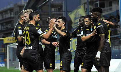 Ετοιμάζει αντεπίθεση ο Άρης, που διαμαρτύρεται έντονα για τη διαιτησία στο Αγρίνιο