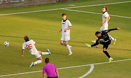 Διπλασίασε τα τέρματα του ΟΦΗ με τρομερή ενέργεια και άπιαστο σουτ ο Σενγκέλια!