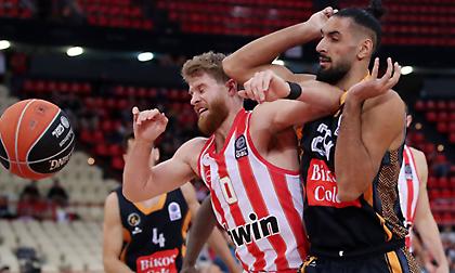 Oλυμπιακός-Προμηθέας (4η περίοδος)