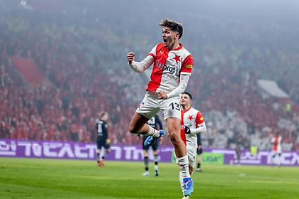 Αντίπαλοι ΠΑΟΚ: Eμφατική πεντάρα της Σλάβια - Προβλημάτισε ξανά, αλλά νίκησε η Φερεντσβάρος