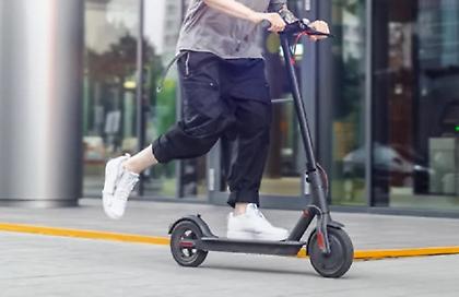 Κοζάνη: Διασωληνωμένος στη ΜΕΘ 17χρονος – Έπεσε από ηλεκτρικό πατίνι