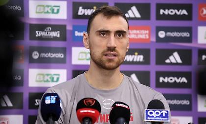 Μιλουτίνοφ: «Απολαμβάνω να παίζω με αυτή την ομάδα»