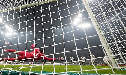 Το stop στη φοβερή παράδοση του Τσαλχάνογλου διατήρησε τη Νάπολι στην κορυφή!