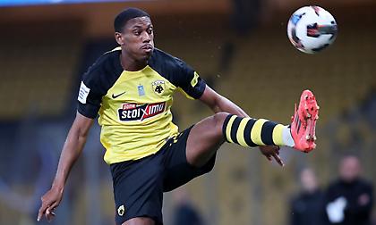 Τσακίρης: «Ένα κλικ καλύτερος ματς με ματς ο Μαρσιάλ»