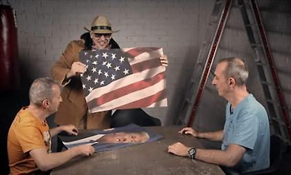 Η μεγάλη επιστροφή του Mac Pappas στο Fight Club: Ο Τραμπ, ο Μασκ και το… OnlyFarts