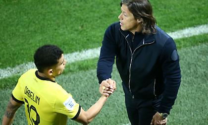 Τσακίρης: «Μόνο προβληματισμένος δεν έδειξε με Αλμέιδα ο Πινέδα - Ο λόγος για τα συγχαρητήρια στους παίκτες της ΑΕΚ»