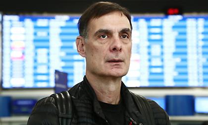 Μπαρτζώκας: «Πρέπει να είμαστε πεινασμένοι σε κάθε ματς, να παίζουμε στα κόκκινα»