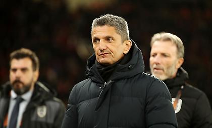 Παραχωρεί συνέντευξη Τύπου ο Λουτσέσκου