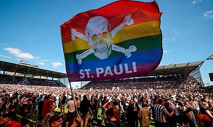 Η Ζανκτ Πάουλι μποϊκοτάρει το Twitter λόγω Μασκ, Τραμπ και ρητορικής μίσους