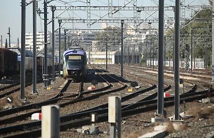 Προβλήματα στην κυκλοφορία - Διακοπή δρομολογίων του Προαστιακού - Εκτός λειτουργίας πολλά φανάρια