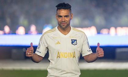 Έγραψε ιστορία ο Φαλκάο: Πρώτος σκόρερ στην ιστορία του ποδοσφαίρου της Κολομβίας!