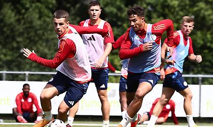 Νικολακόπουλος: «Είναι μεγάλα τα φορτία για τον Μουζακίτη και τον Κωστούλα…»