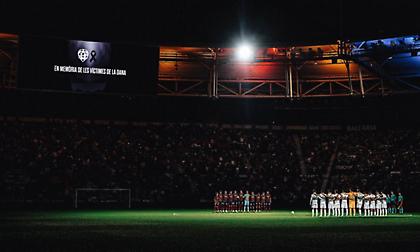 Ράγισαν καρδιές πριν την έναρξη του Λεβάντε-Έλτσε για τα θύματα των πλημμυρών στη Βαλένθια