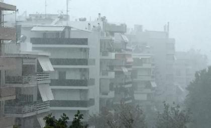 Σε εξέλιξη ως το βράδυ η κακοκαιρία «Alexandros» - Χωρίς σοβαρά προβλήματα από τις βροχές - Έπεσαν τα πρώτα χιόνια