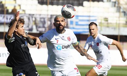 Έμειναν στην ισοπαλία Καλαμάτα και Πανιώνιος δίνοντας ευκαιρία στην Κηφισιά για… προσπέραση