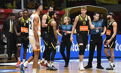 Παλαίμαχοι ΑΕΚ: «Γιατί αυτή η ασέβεια διαρκείας στην πρώτη ομάδα που έφερε ευρωπαϊκό;»