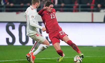 Η αναμέτρηση της Σερβίας με τη Δανία από την οποία θα προκύψει πιθανός αντίπαλος για την Εθνική στα πλέι οφ