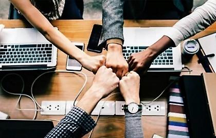 Επιδοτήσεις σε άνεργους για να ανοίξουν την επιχείρηση τους - Νέα πλατφόρμα αδειοδότησης επιχειρήσεων