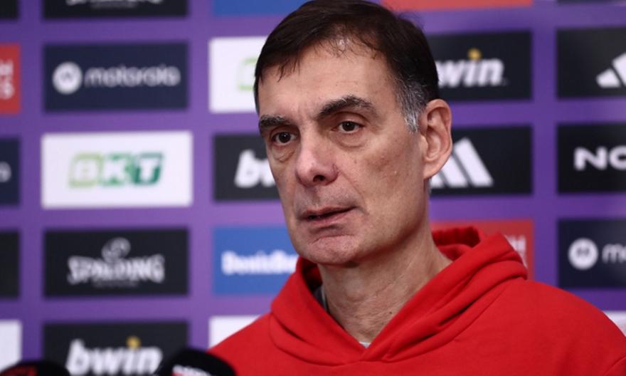 Μπαρτζώκας: «Αθλητική ηγεσία-κράτος πρέπει να πάρουν αποφάσεις!» Μπαρτζώκας: «Αθλητική ηγεσία-κράτος πρέπει να πάρουν αποφάσεις!»