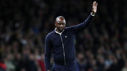 Αναλαμβάνει την Τζένοα ο Βιεϊρά