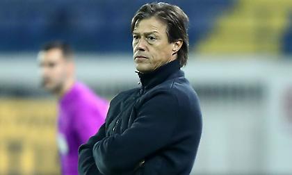 Τα δύο ερωτηματικά του Αλμέιδα για Ολυμπιακό