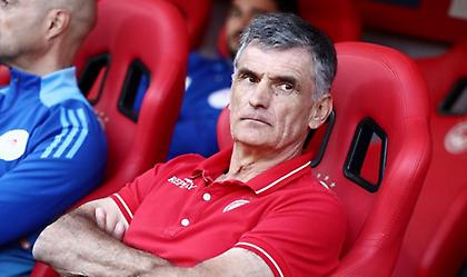 Νικολακόπουλος: «Ο Ολυμπιακός με τον Μεντιλίμπαρ ήταν καλός και στα δύο ντέρμπι του με την ΑΕΚ»