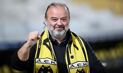 Συνδράμει με 1,5 εκατ.ευρώ προς την ΕΠΟ για το ερασιτεχνικό ποδόσφαιρο ο Μάριος Ηλιόπουλος!