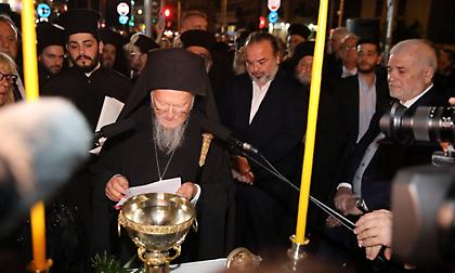 Συγκίνησε ο Πατριάρχης στη Φιλαδέλφεια: «Ο Μιχάλης να είναι το τελευταίο θύμα της οπαδικής βίας»