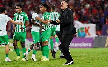 Απίστευτο: Μετά τη σύλληψη του, ο Χουάρες έφαγε και... τριετή αποκλεισμό από τα γήπεδα!