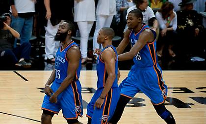 Χάρντεν: «Αν είχα μείνει στους Θάντερ, θα είχαμε πάρει τουλάχιστον δύο πρωταθλήματα»