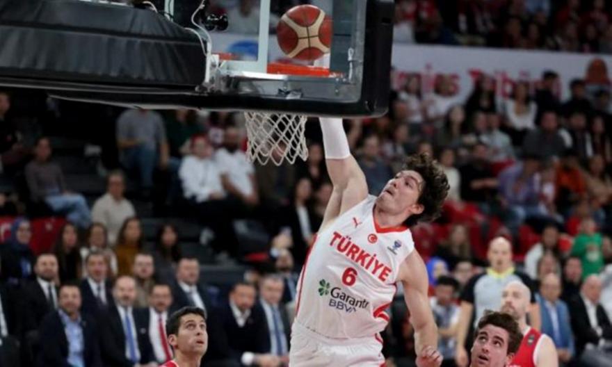 Οσμάν: Στο Top 10 της έκτης μέρας των προκριματικών το εμφατικό κάρφωμα