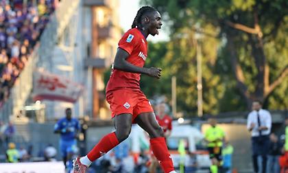 Η ασταμάτητη Φιορεντίνα πέρασε από το Κόμο και έπιασε στην κορυφή Αταλάντα και Ίντερ