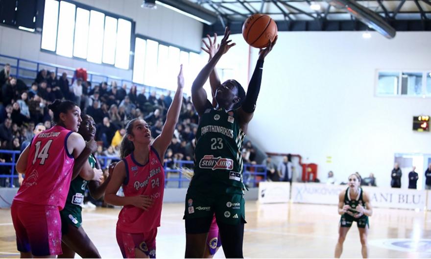 Α1 μπάσκετ γυναικών: Διεύρυνε το απόλυτο ο Παναθηναϊκός, άνετο πέρασμα του Ολυμπιακού από