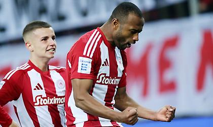 «Καλό βράδυ…»: Το πικάρισμα του Ολυμπιακού μετά τη νίκη επί της ΑΕΚ