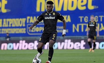 Σαββόπουλος: «Προσπαθεί να ρίξει τη ρήτρα του Σιφουέντες ο Άρης - Δεν υπάρχει ακόμη συμφωνία της ΚΑΕ με τον Καρυπίδη»