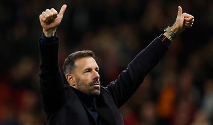 Αναλαμβάνει τη Λέστερ ο Φαν Νίστελροϊ!