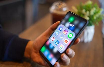 Αυστραλία: Απαγόρευση πρόσβασης σε social media στους κάτω των 16 ετών