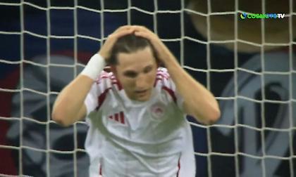 Αστοχεί με κεφαλιά από πλεονεκτική θέση ο Ρέτσος