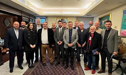 Elite League: Συνάντηση με Βρούτση