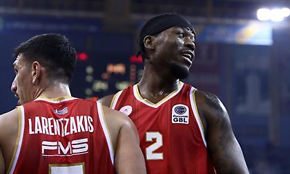 Φόβοι στον Ολυμπιακό για πολύμηνη απουσία του Ράιτ!