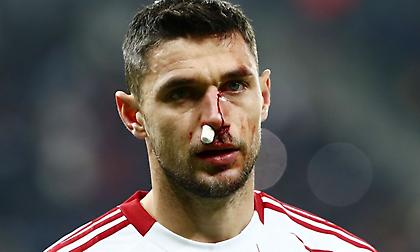 Ολυμπιακός: Η εικόνα του ματωμένου Γιάρεμτσουκ στο Βουκουρέστι (pics/video)