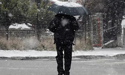 Έκτακτο δελτίο επιδείνωσης καιρού: Η κακοκαιρία Bora φέρνει βροχές και καταιγίδες - Πού θα χιονίσει